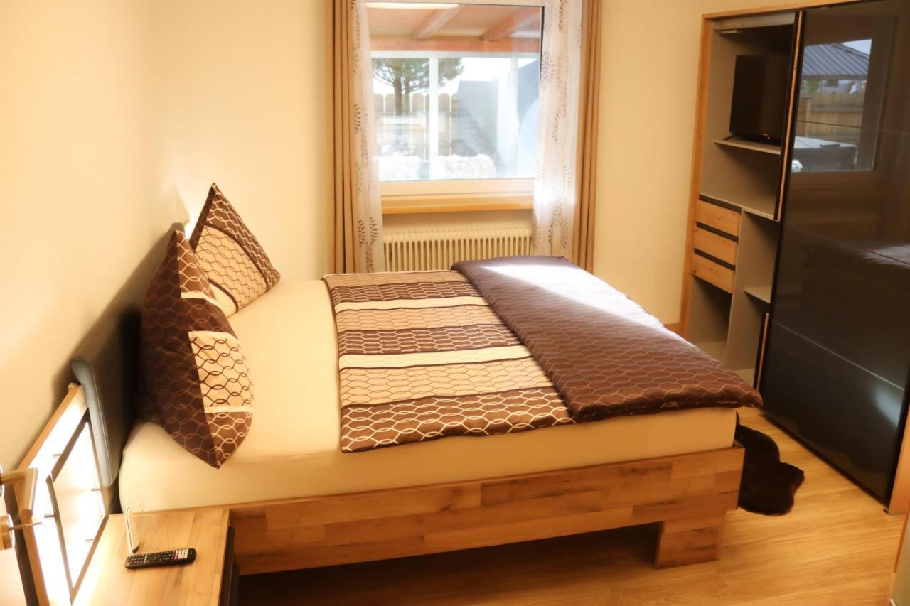 Ferienwohnung Am Waldweg Kolsass Luaran gambar